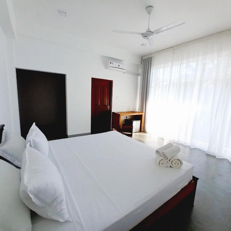 Zodiak Hotel Tangalle Luaran gambar