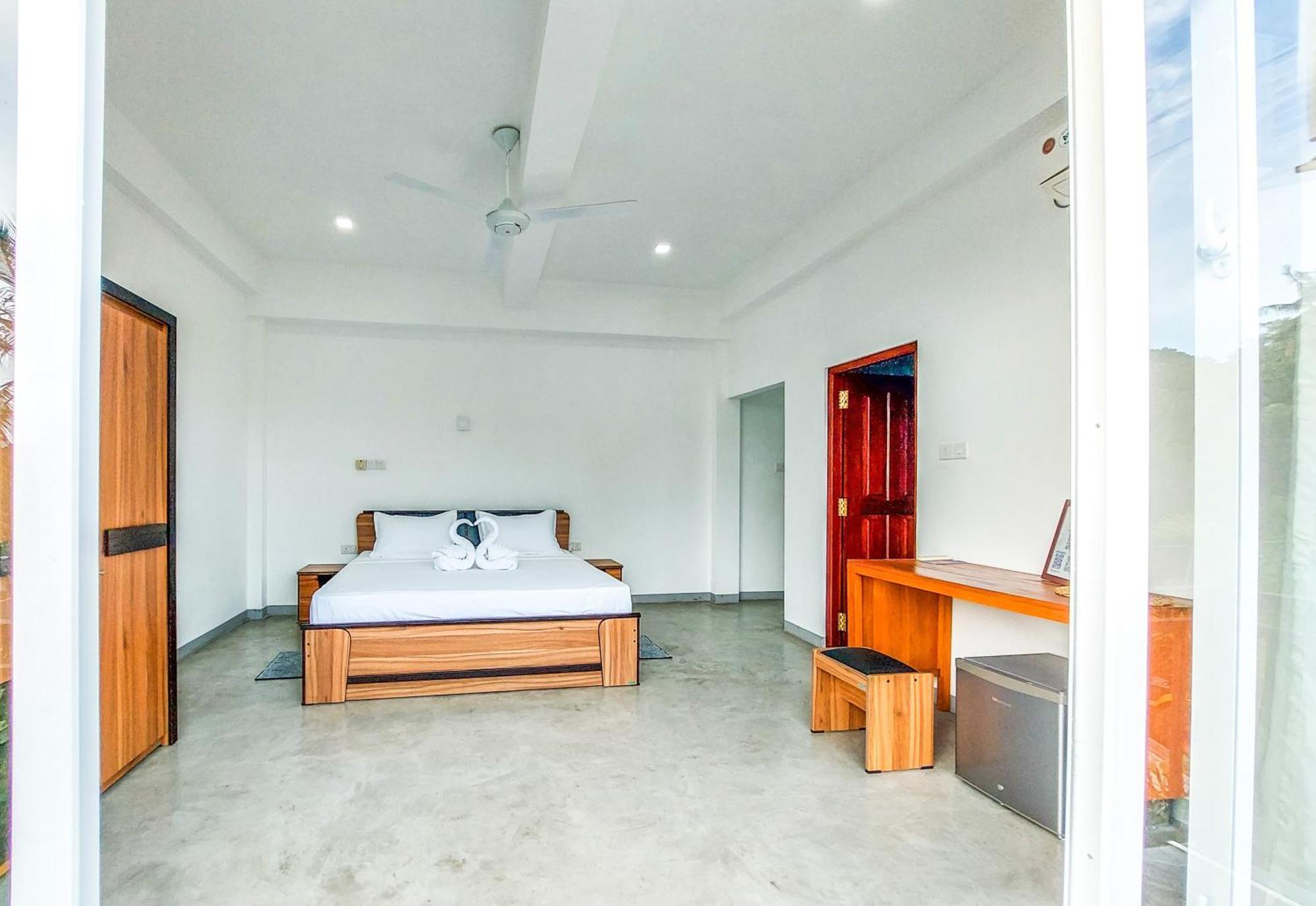 Zodiak Hotel Tangalle Luaran gambar